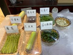 -鄱阳湖·江西小炒·瓦罐煨汤(五道口店)