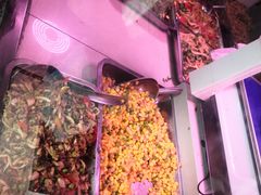 -老六素货(王顶堤店)