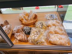 -研麦家面包(亚泰华府店)