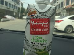 椰子水-来伊份(金港大道二店)