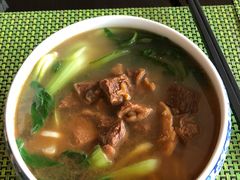 -达蓬山大酒店西餐厅