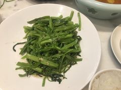 -港丽餐厅(高德置地店)