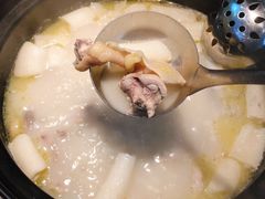 竹笙王猪肚鸡-顺德公广东猪肚鸡·煲仔饭(白石洲店)