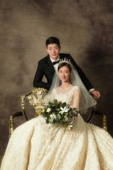 -雪中彩影婚纱摄影·微光艺术中心