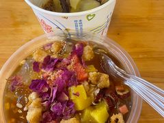 -八一路好吃街(雨田商务大厦店)