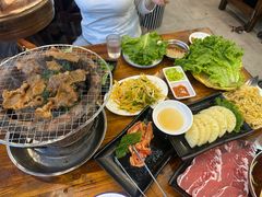 -韩风烤牛肉冷面店