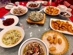 -侬佳蒸菜馆(听潮店)