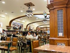 大堂-清真·玛丽亚新疆菜主题餐厅(浙江中路店)