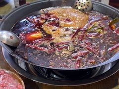 -黄潇洒老火锅(九眼桥宏济巷店)