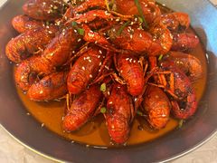 -巴厘龙虾·榜首油焖大虾(音乐学院·沿江酒馆店)