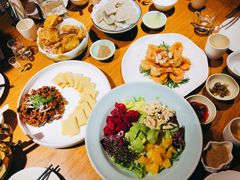 牛油果蔬菜沙拉-京味斋·北京烤鸭(北京南站洋桥店)