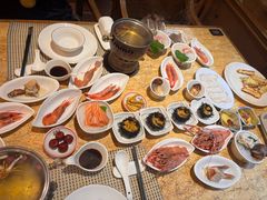 -雍和会海鲜姿造自助(湖东路店)