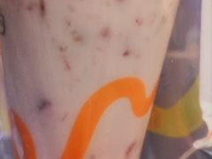 -CoCo都可(八达商城店)