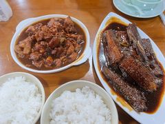 三居黄焖鸡-三居鲁味坊黄焖鸡(山大路店)