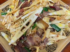 竹笋腊肉-苗湘食府(十年店)