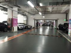 -龙湖虹桥天街-停车场