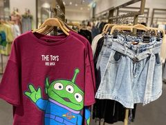 -URBAN REVIVO(佛山南海万达广场店)