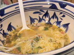 -蜗牛小馆醉乡民谣云南菜(惠新西里店)