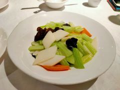 -屋顶花园餐厅(步行街老地王大厦店)