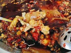 -味之溢美蛙仔姜兔·肥肠鱼•耗儿鱼(文星店)