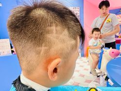 -海饼干Seabiscuit儿童美发(五角场合生汇店)