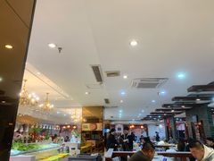 -泉福居酱骨头自助广场(南大街商业步行街店)