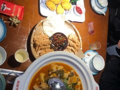 -魏铭鱼头捞饭(晋阳路店)