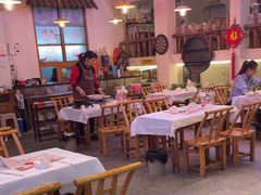 -霄汉牛三鲜湖北砂锅菜(万松园2店)