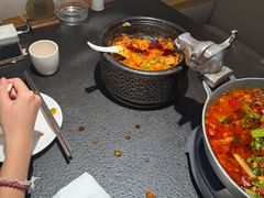 -万重锦·人文川菜馆(骡马市店)