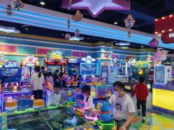 -LuckyStar幸运星家庭娱乐中心(东莞国贸店)
