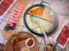 -热火朝天鲜切牛肉火锅(南强街巷店)