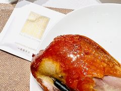 招牌玻璃皮乳鸽-北京厨房(SKP店)