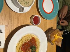 -菲滋意式餐厅(金华银泰城店)