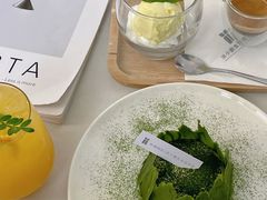-洪小鹏生活美学馆(领SHOW天地店)