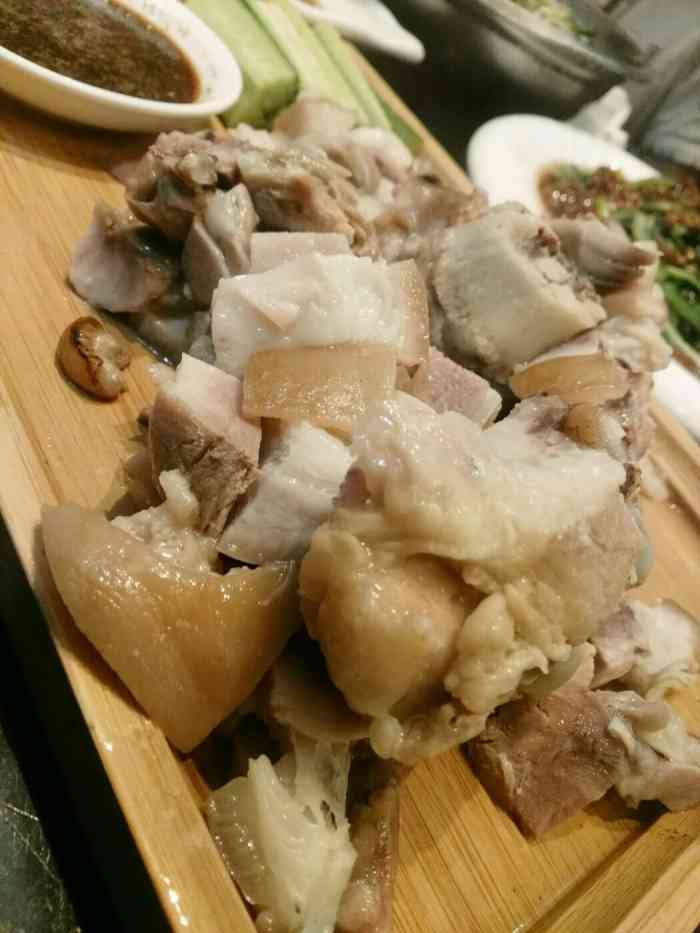 哈尔滨市南岗区八道老菜饭店