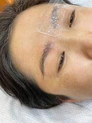 -一个差评成就的纹眉店