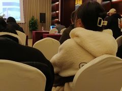 -杭州海外海皇冠大酒店