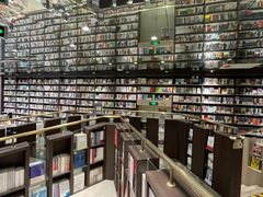 -钟书阁(群光广场店)