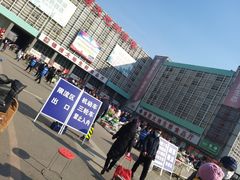-锦绣大地生鲜食品厅(巨山路店)