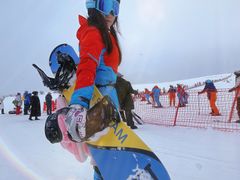 -丝绸之路山地度假区滑雪场