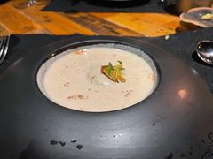 卡布奇诺蘑菇汤配牛肝菌-AZUL by FUEL蓝色·法式酒馆(琶醍店)