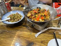 -老唐三下锅 ·张家界地标美食(溪布街店)