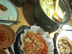 -九锅一堂酸菜鱼(学府凯德店)