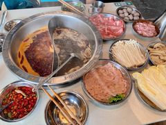 -憨铁匠老火锅(龙岗万科里店)