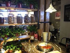 -大斌家串串火锅(德思勤店)