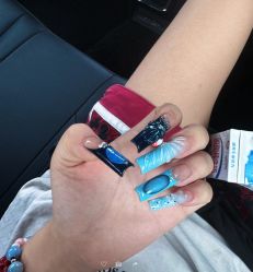 -171 Naillife