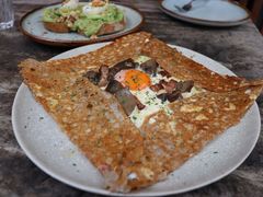 鸡蛋蘑菇熏肉荞麦可丽饼-RAC BAR(安福路店)