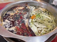 -储奇门鳝鱼火锅(总店)