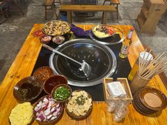 -山城柴火鸡·全鸡宴·跳水蛙(五小区店)