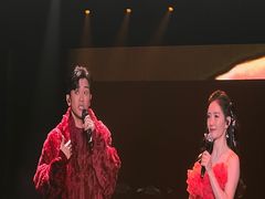 -东方体育中心(地铁站)